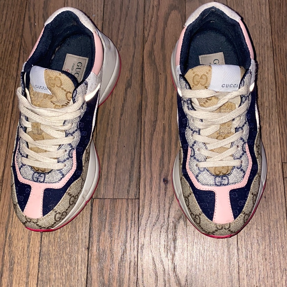 Gucci shoes